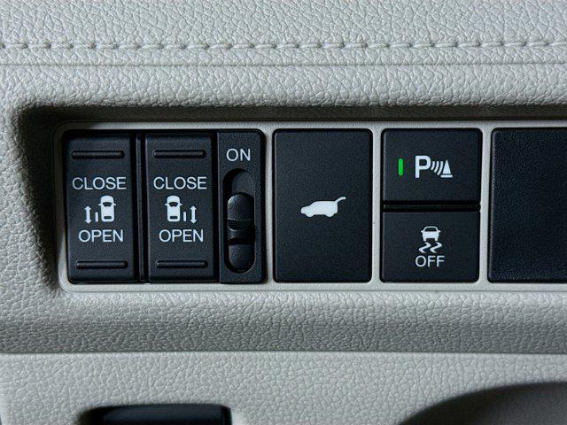 new 2026 Honda Odyssey car, priced at $49,308