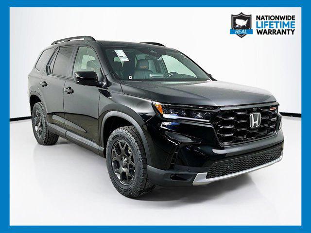 new 2025 Honda Pilot car, priced at $48,081