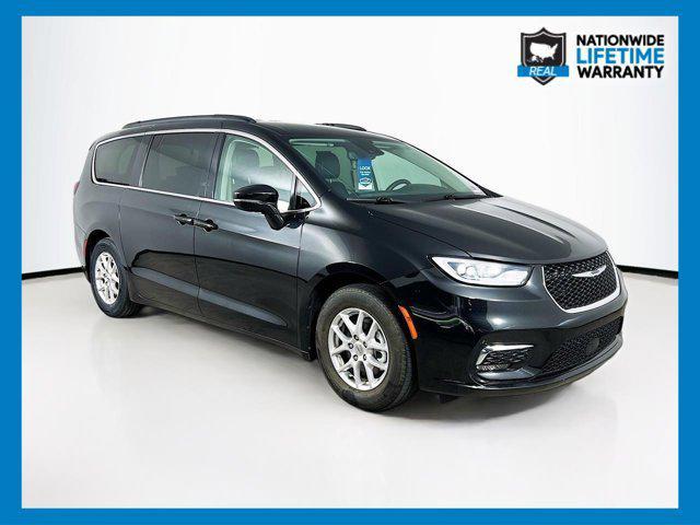 used 2022 Chrysler Pacifica car, priced at $20,927