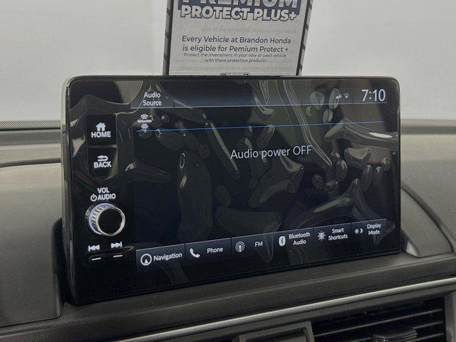 new 2025 Honda Pilot car, priced at $46,548