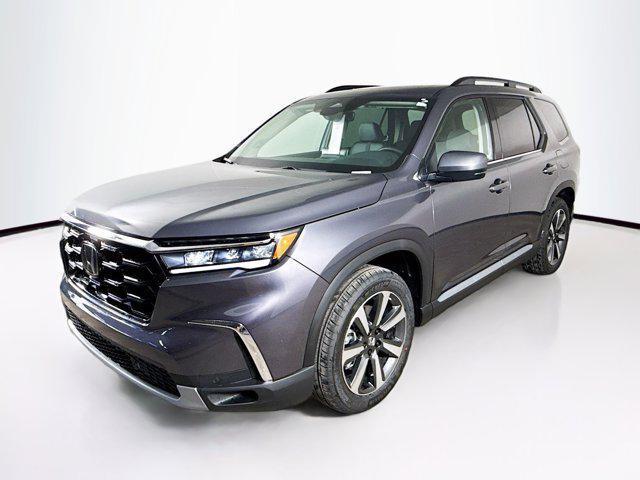 new 2025 Honda Pilot car, priced at $46,294