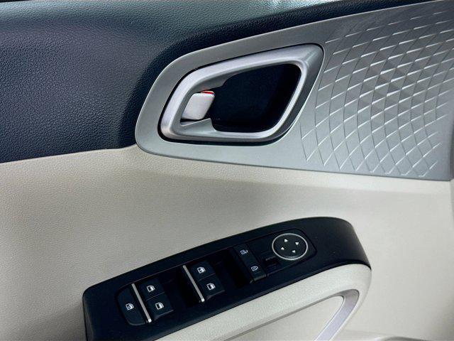 used 2023 Kia Soul car, priced at $16,702