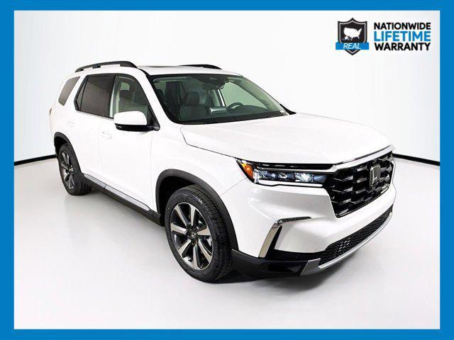 new 2025 Honda Pilot car, priced at $50,971