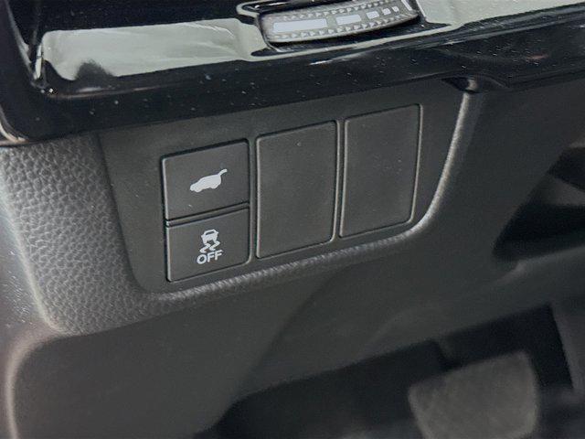 new 2025 Honda CR-V Hybrid car, priced at $40,254