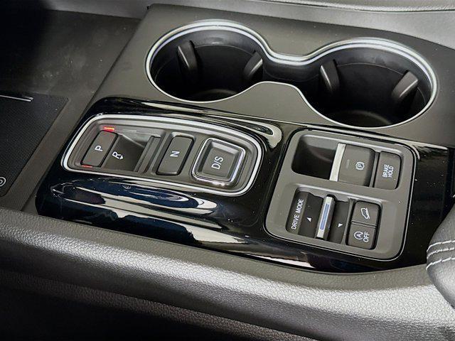 new 2025 Honda Pilot car, priced at $50,971