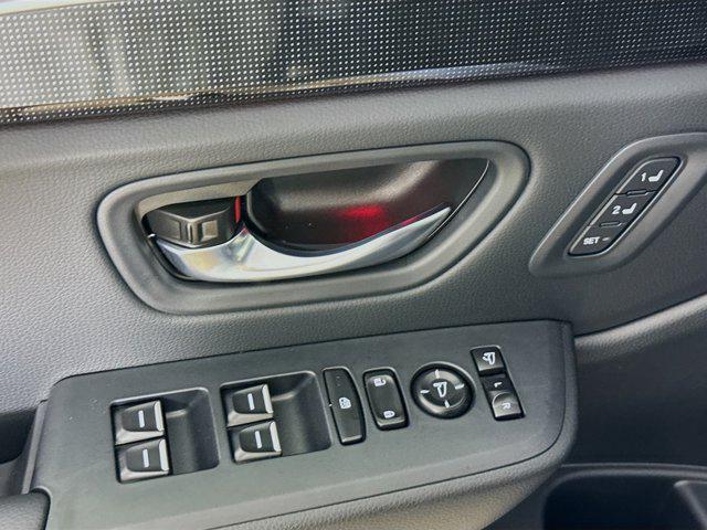 new 2025 Honda Pilot car, priced at $52,358