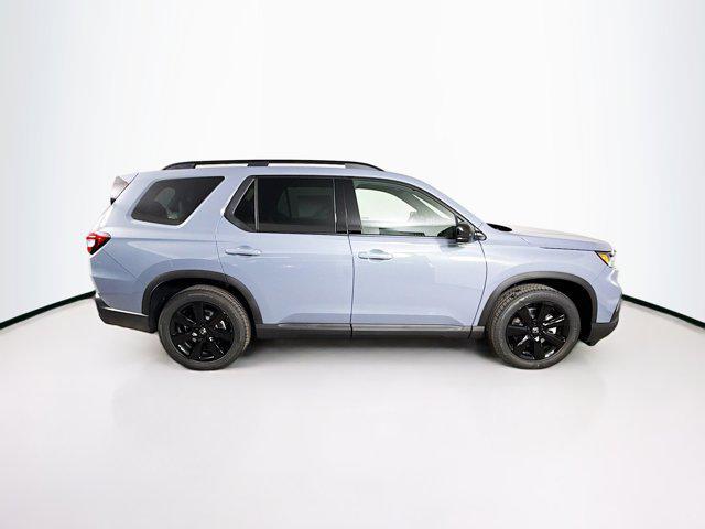 new 2025 Honda Pilot car, priced at $52,358