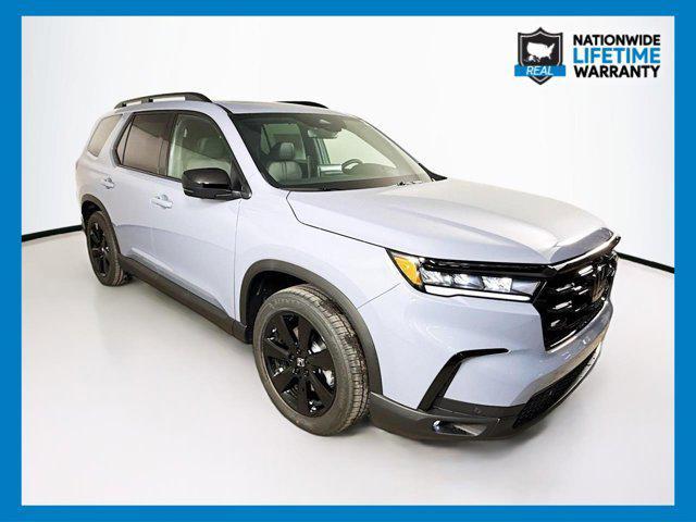 new 2025 Honda Pilot car, priced at $52,358