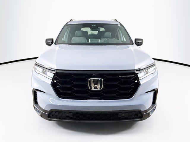 new 2025 Honda Pilot car, priced at $52,358