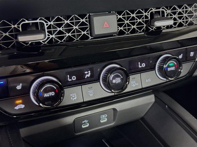 new 2025 Honda Accord Hybrid car, priced at $39,325