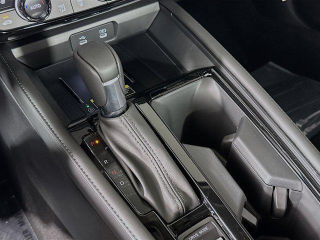new 2025 Honda Accord Hybrid car, priced at $38,326