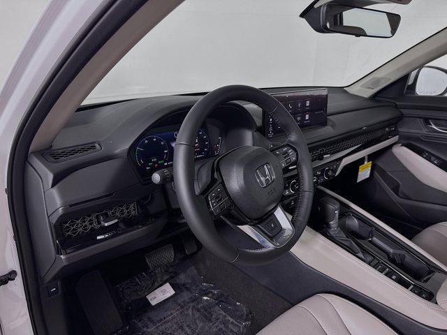 new 2025 Honda Accord Hybrid car, priced at $38,326