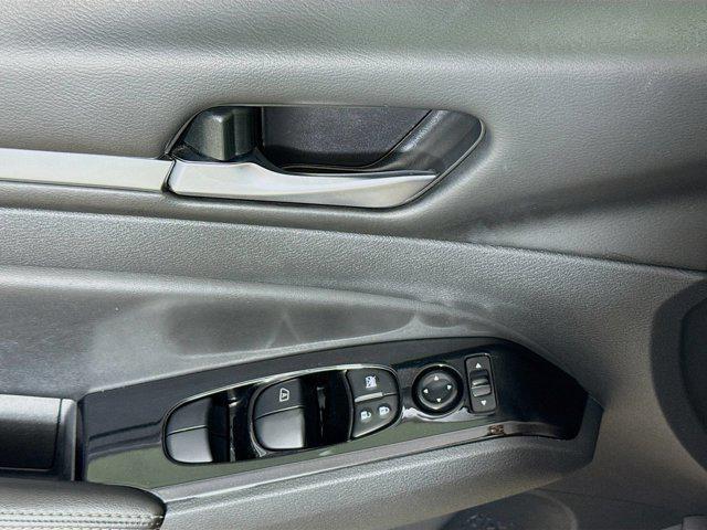 used 2023 Nissan Altima car, priced at $18,604