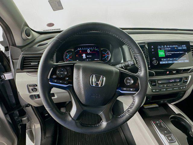 used 2022 Honda Pilot car, priced at $32,646