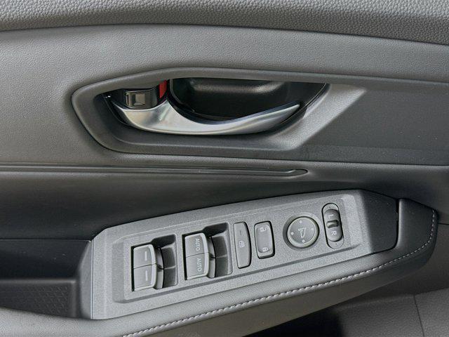 new 2025 Honda Accord Hybrid car, priced at $33,896