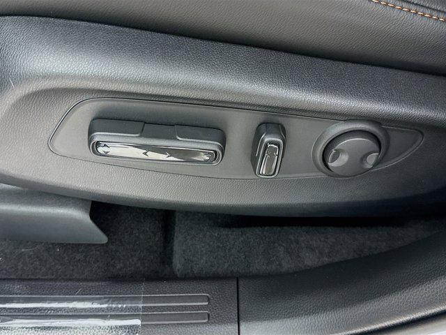 new 2026 Honda CR-V Hybrid car, priced at $38,869