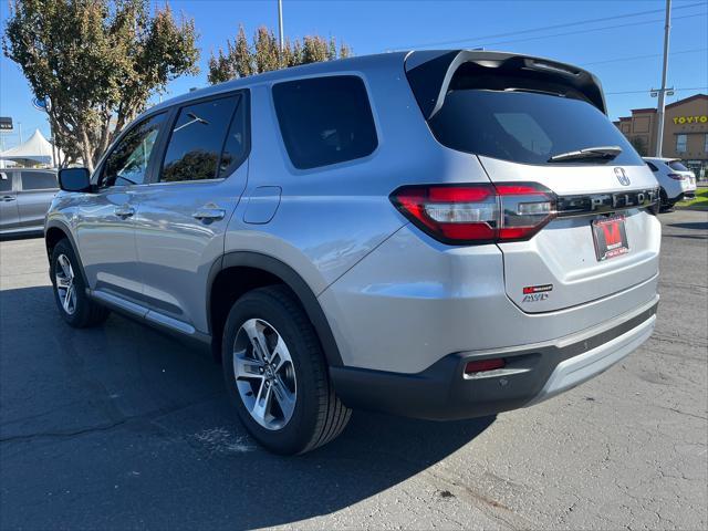 new 2025 Honda Pilot car, priced at $46,695