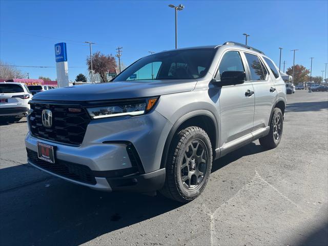 new 2025 Honda Pilot car, priced at $50,795