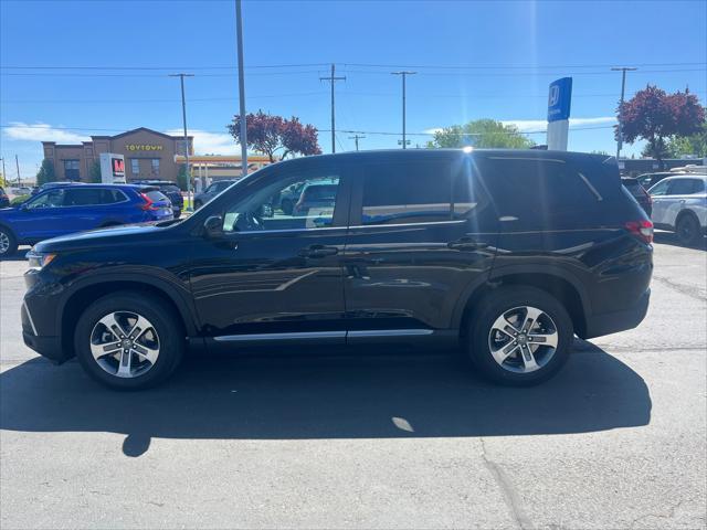 new 2025 Honda Pilot car, priced at $46,695