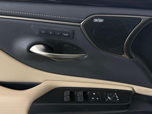used 2021 Lexus ES 350 car, priced at $35,990