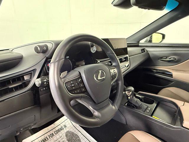 used 2025 Lexus ES 300h car, priced at $44,890