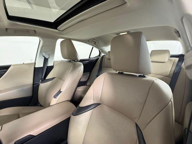 used 2019 Lexus ES 350 car, priced at $23,990