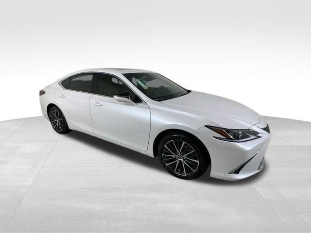 new 2025 Lexus ES 350 car, priced at $50,399