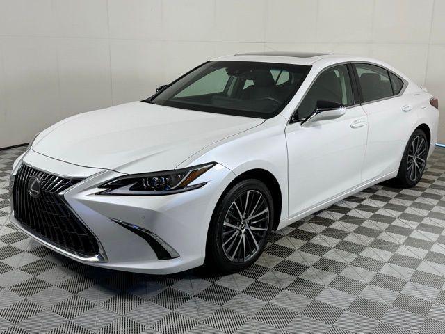 used 2025 Lexus ES 300h car, priced at $45,990