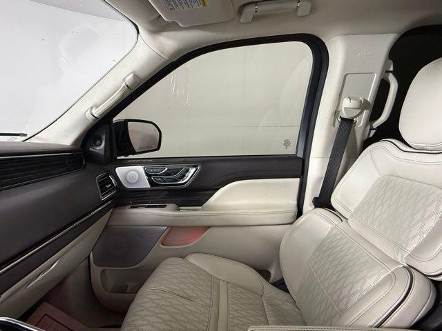 used 2023 Lincoln Navigator car, priced at $59,990