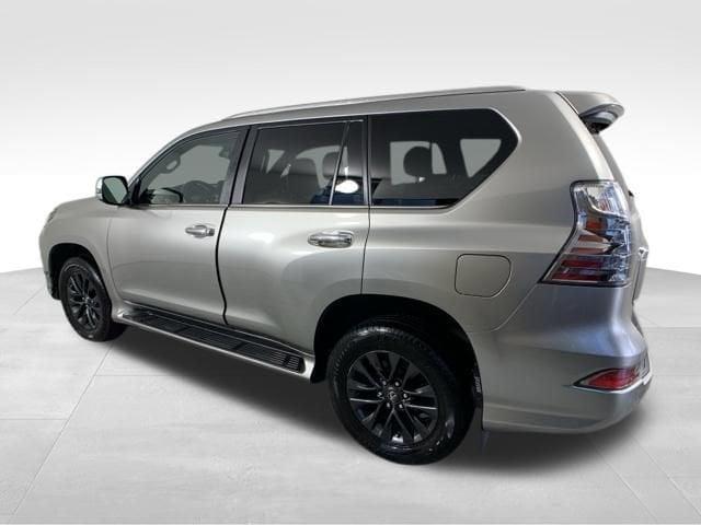 used 2022 Lexus GX 460 car, priced at $41,990