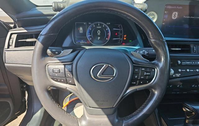 used 2022 Lexus ES 350 car, priced at $38,990