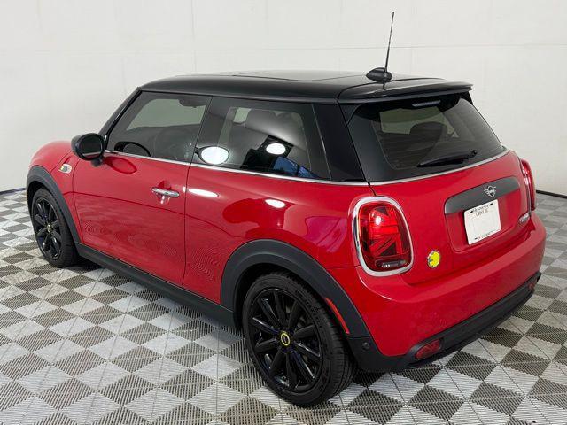 used 2021 MINI Hardtop car, priced at $19,990