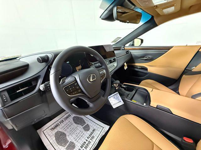 new 2025 Lexus ES 350 car, priced at $47,765