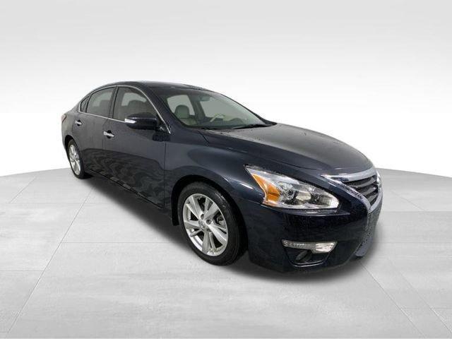 used 2015 Nissan Altima car, priced at $9,990