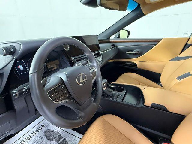 used 2023 Lexus ES 300h car, priced at $42,990