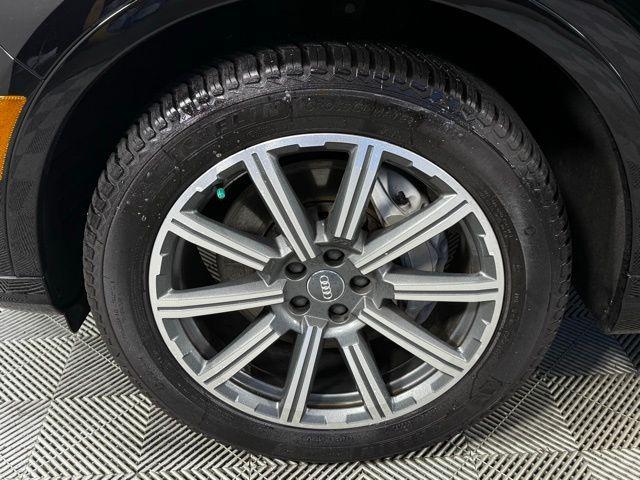 used 2017 Audi Q7 car, priced at $17,990