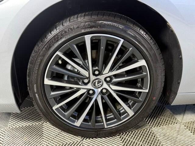 new 2025 Lexus ES 350 car, priced at $48,464