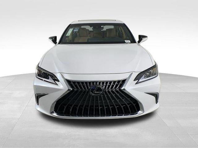 new 2024 Lexus ES 300h car, priced at $51,085