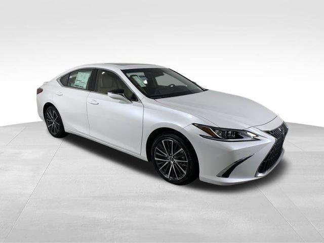 new 2024 Lexus ES 300h car, priced at $51,085