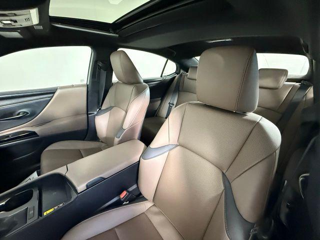 used 2023 Lexus ES 250 car, priced at $38,990
