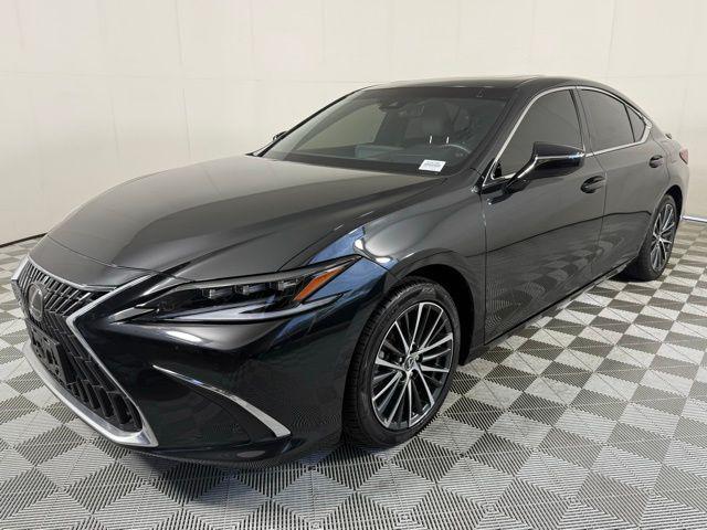used 2023 Lexus ES 300h car, priced at $43,990