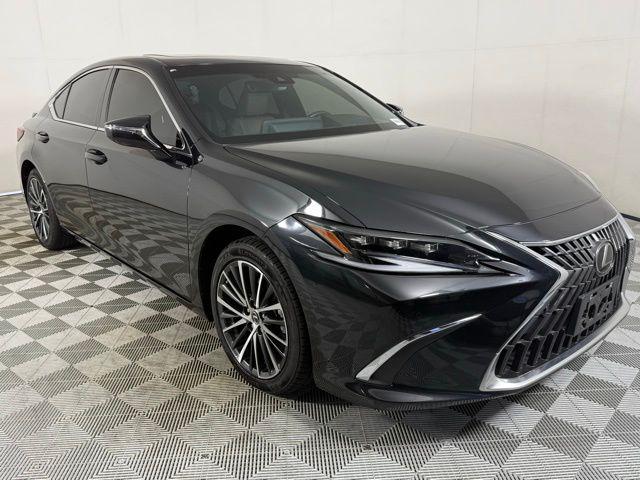 used 2023 Lexus ES 300h car, priced at $43,990