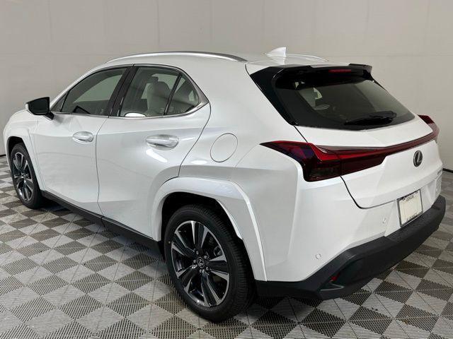 new 2025 Lexus UX 300h car, priced at $42,799