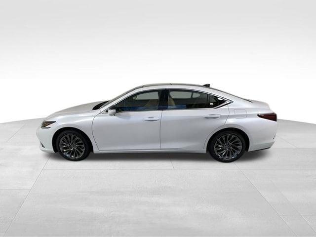 new 2025 Lexus ES 350 car, priced at $56,224