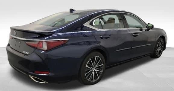 used 2022 Lexus ES 350 car, priced at $38,990