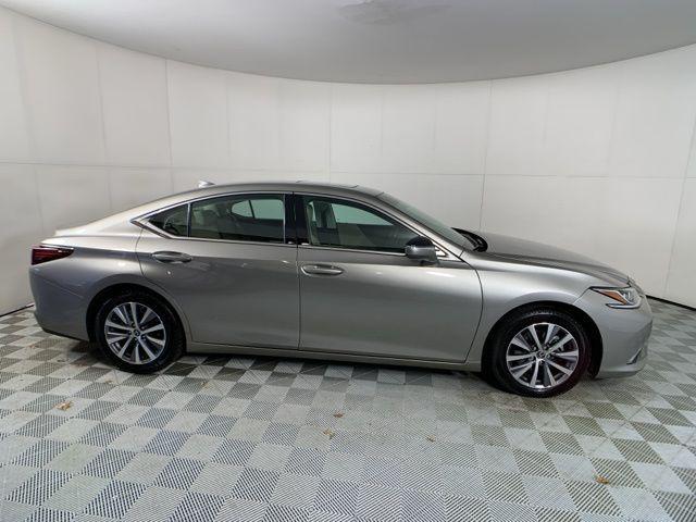 used 2021 Lexus ES 350 car, priced at $31,990