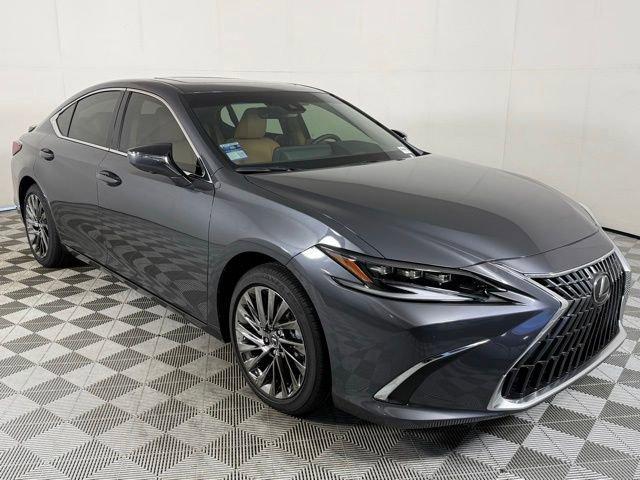 new 2025 Lexus ES 300h car, priced at $57,149