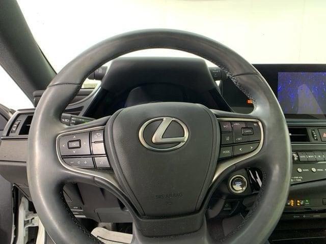 used 2022 Lexus ES 350 car, priced at $39,990