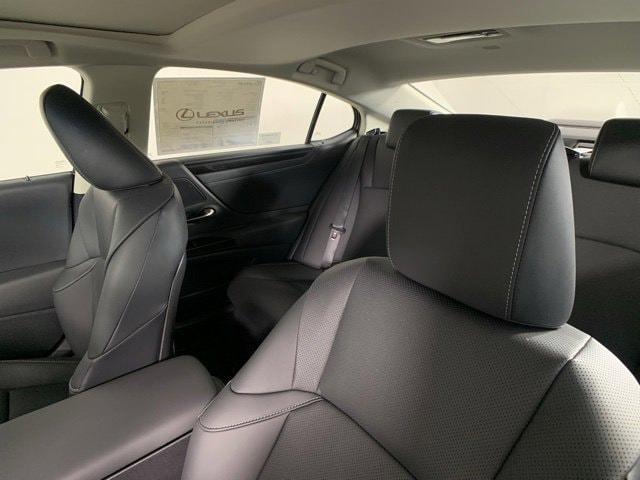 new 2024 Lexus ES 300h car, priced at $52,170