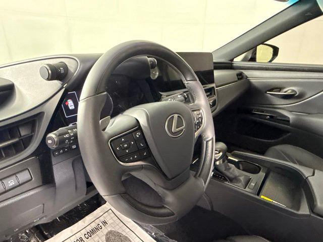 used 2023 Lexus ES 350 car, priced at $44,890